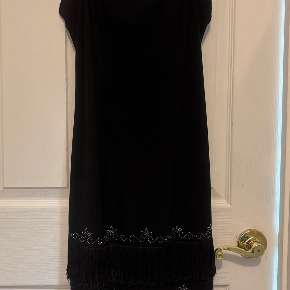 Black Sheath Mini Dress with Scoop Neck
